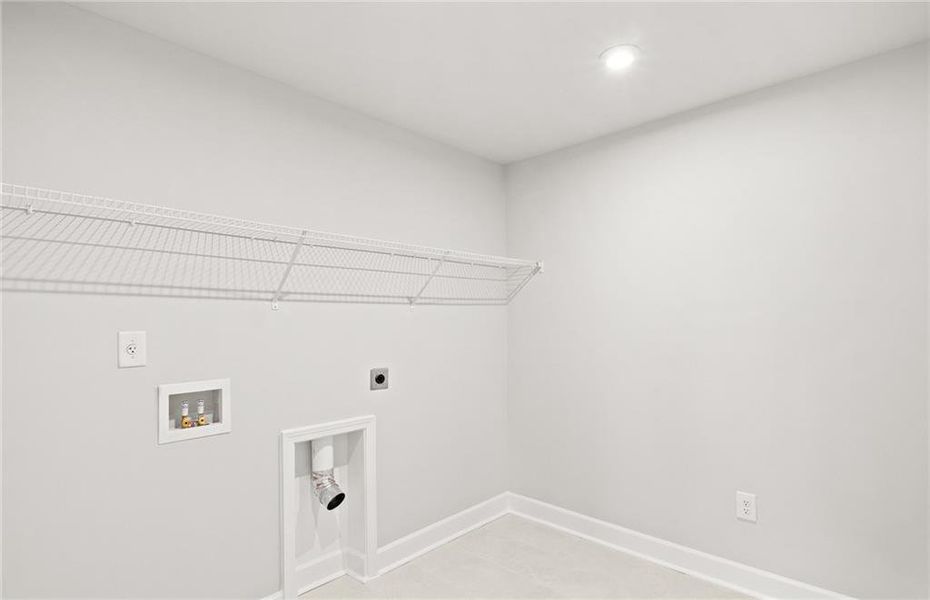 Spacious, unfurnished interior of a new home in Anderson Point Estates, McDonough (Image 21).