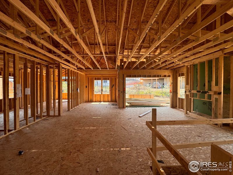 Kitchen/Family Room w/ Vaulted Ceilings!