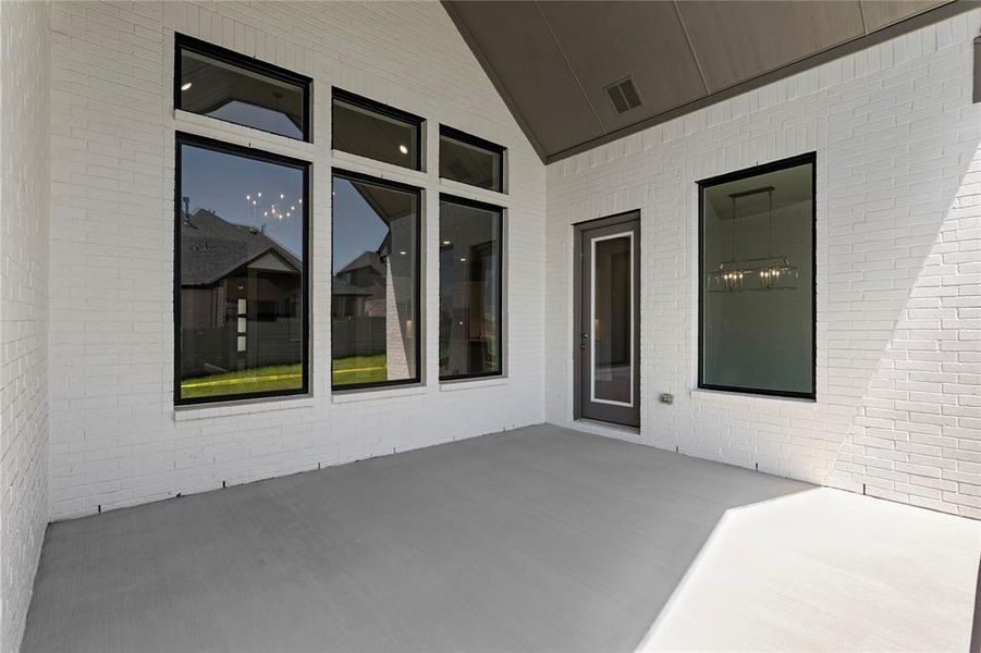 25. 3208 Patterson - Patio