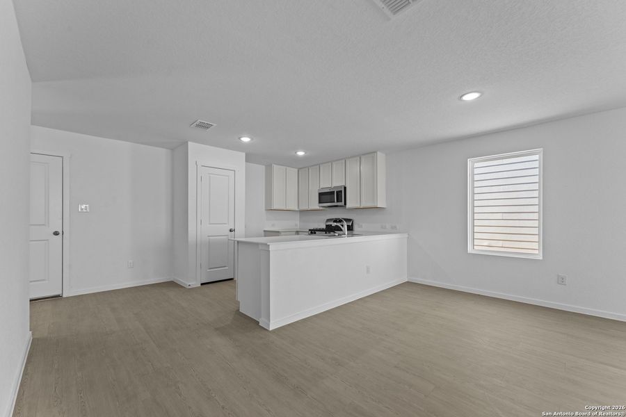 Furnished interior view inside a new home in Friendship Oaks, Fredericksburg (Image 3).