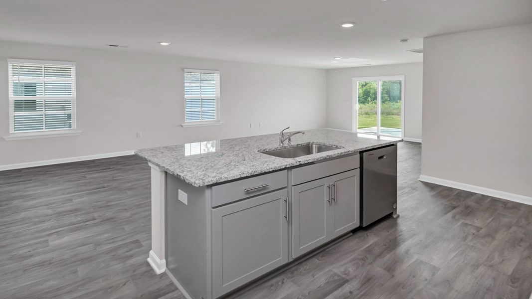 Furnished interior view inside a new home in Grand Oaks, Columbia (Image 10).