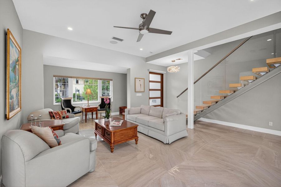 Furnished interior view inside a new home in , Fort Lauderdale (Image 38).