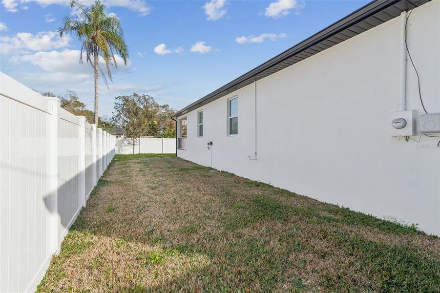 Exterior details and patio area of a home in , Tampa (Image 36).