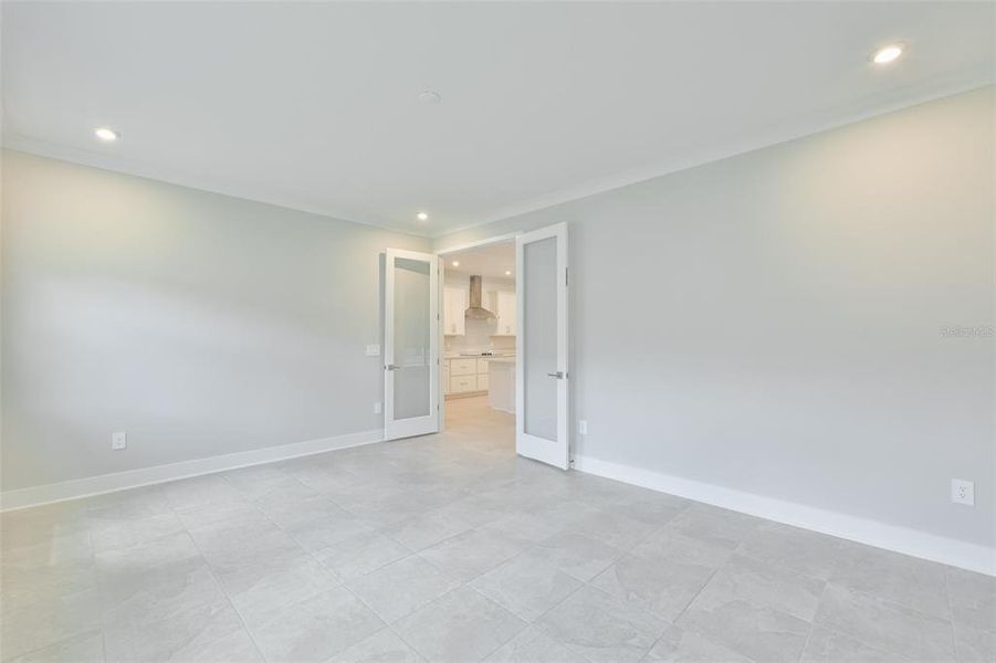 Spacious, unfurnished interior of a new home in , Parrish (Image 34).