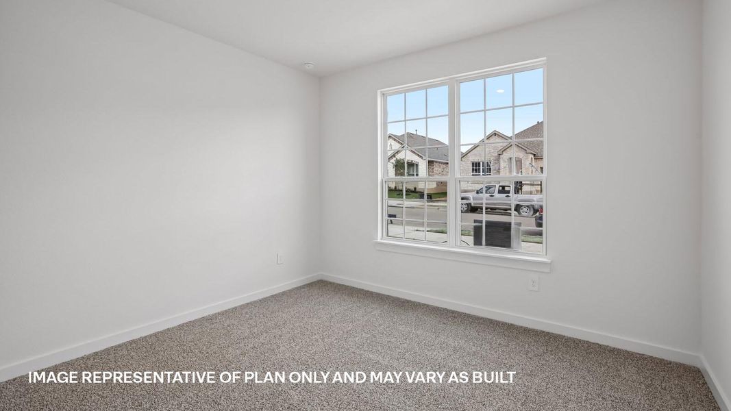 Spacious, unfurnished interior of a new home in Rosenbusch Ranch, Leander (Image 28).