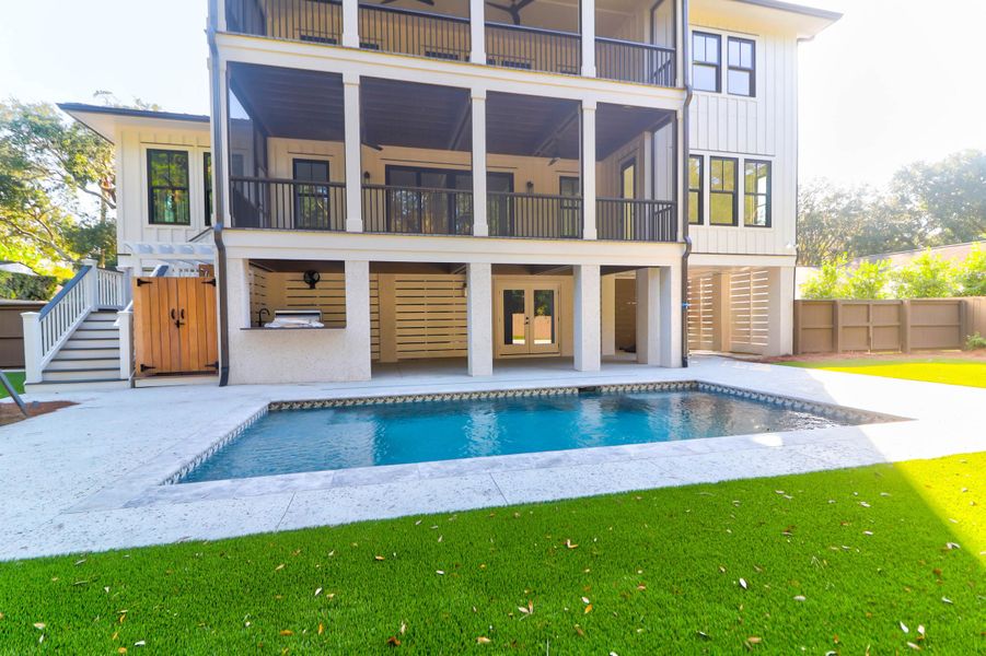 Exterior details and patio area of a home in , Awendaw (Image 3).