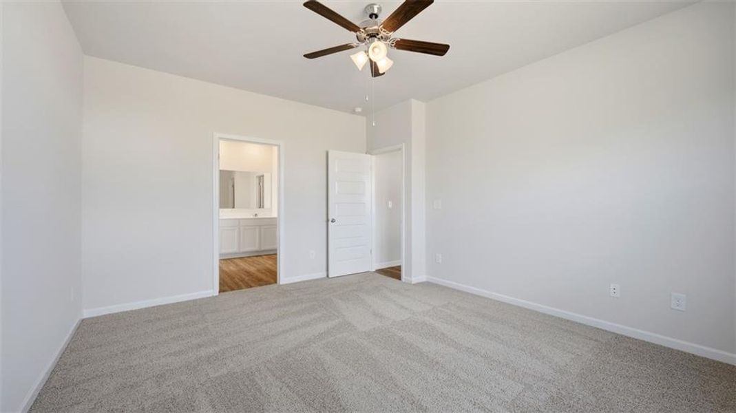 Spacious, unfurnished interior of a new home in Twin Lakes, Hoschton (Image 20).