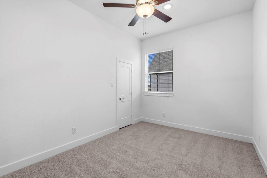 Spacious, unfurnished interior of a new home in Sienna, Missouri City (Image 27). Spacious, unfurnished interior of a new home in Sienna, Missouri City (Image 27).
