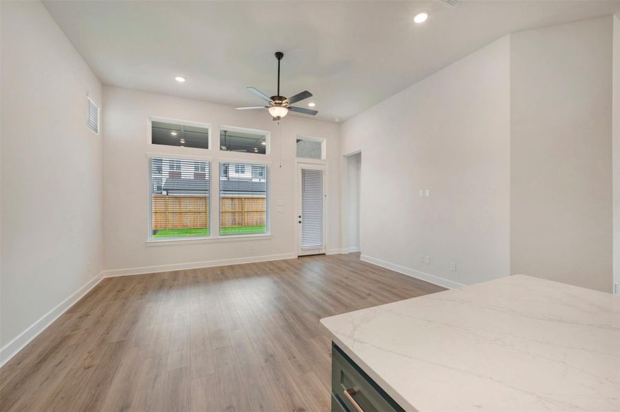 Spacious, unfurnished interior of a new home in Harvest Green - Reserve Collection, Richmond (Image 19).