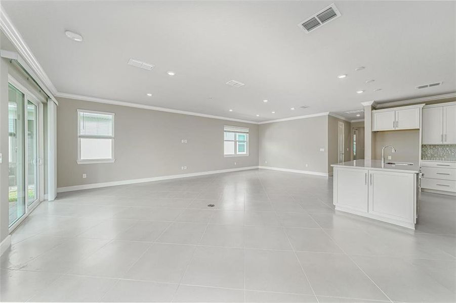 Spacious, unfurnished interior of a new home in , St. Cloud (Image 34).
