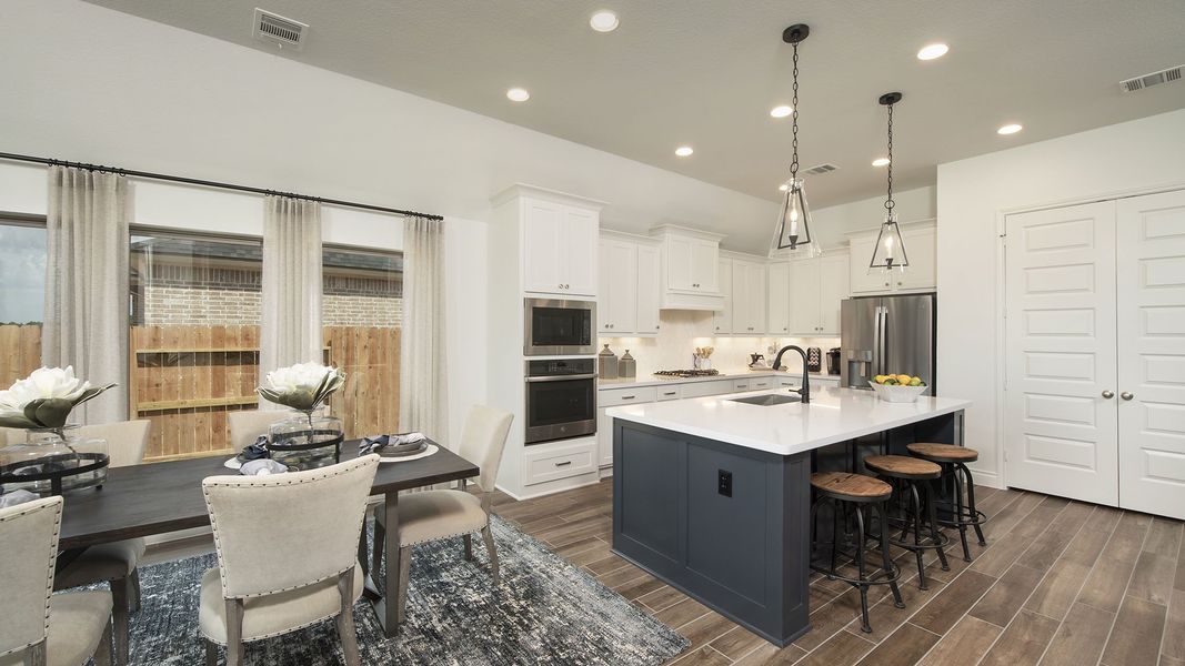 Furnished interior view inside a new home in Midline, Houston (Image 12).