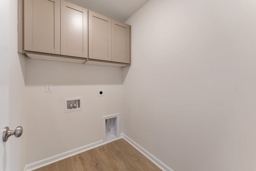 Spacious, unfurnished interior of a new home in Braxton Place, Moore (Image 21). Spacious, unfurnished interior of a new home in Braxton Place, Moore (Image 21).