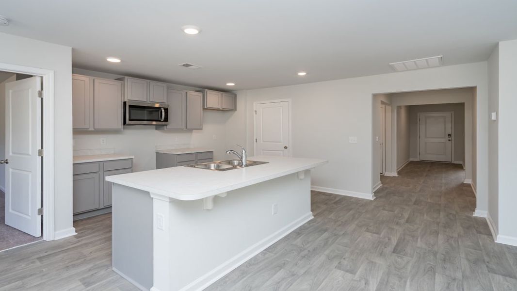 Representative unfurnished interior of a home built from the ARIA by D.R. Horton in Stanbury Creek, Supply (Image 16).