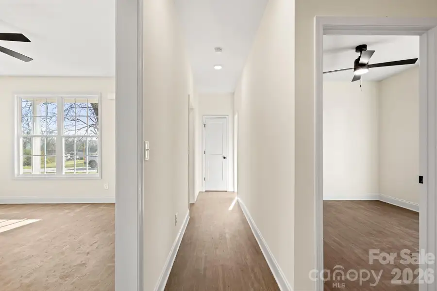 Spacious, unfurnished interior of a new home in , Rock Hill (Image 20).