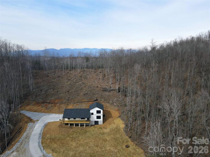 Image 22 of a home in .