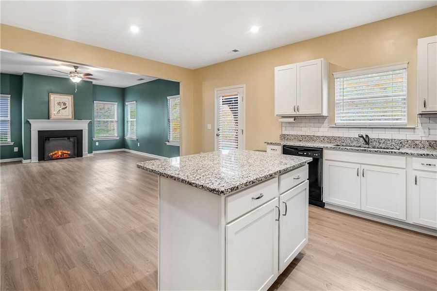 Furnished interior view inside a new home in , Dalton (Image 12).