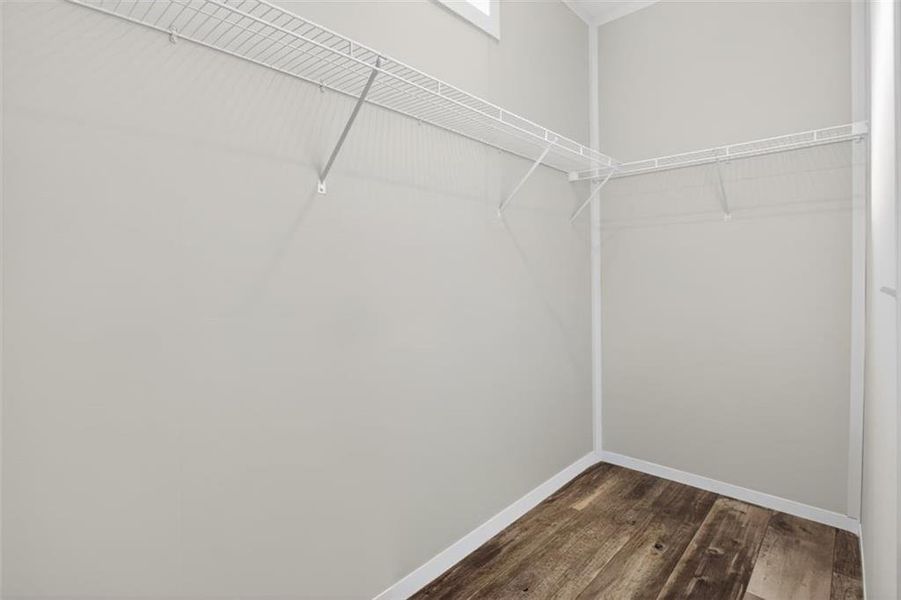 Spacious, unfurnished interior of a new home in , Waleska (Image 20).