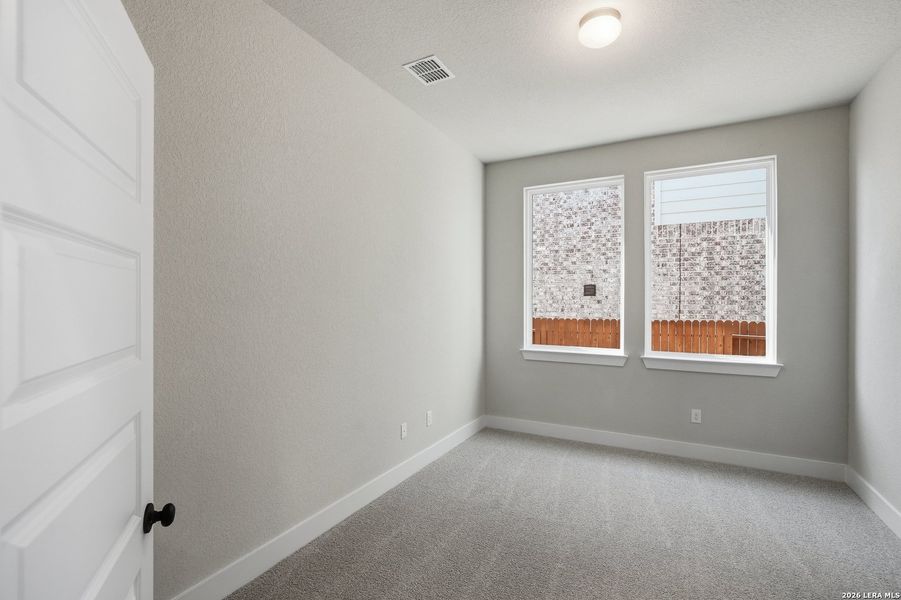 Spacious, unfurnished interior of a new home in Stillwater Ranch, San Antonio (Image 36).