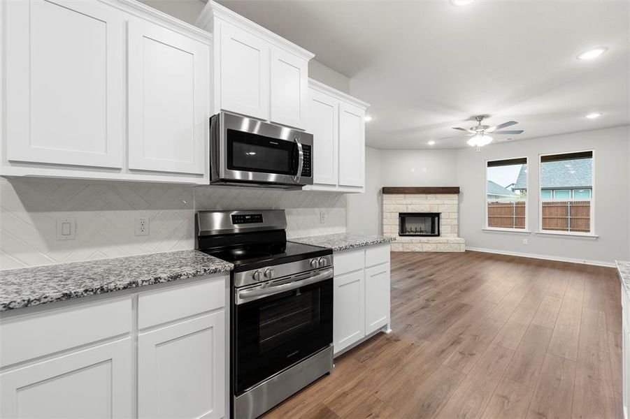 Furnished interior view inside a new home in Covenant Park, Springtown (Image 10).