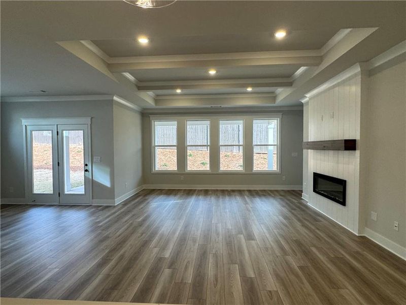 Spacious, unfurnished interior of a new home in Rosewood Lake Preserve, Hoschton (Image 26).
