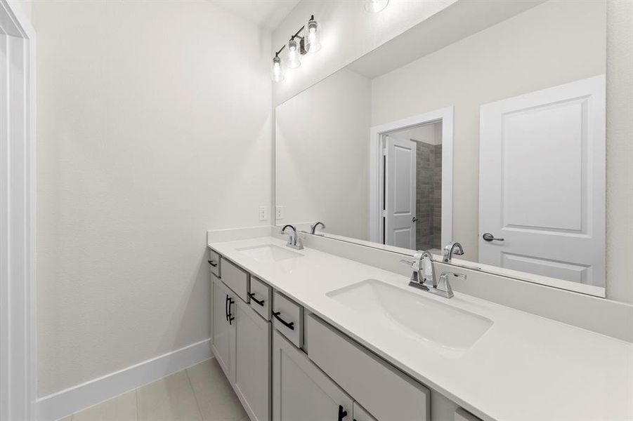 21. 2716 Andorra - 2ND Bath 21. 2716 Andorra - 2ND Bath