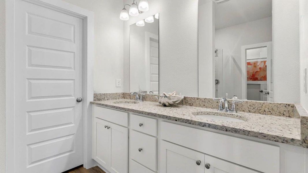 Representative furnished interior of a home built from the The Alabaster by D.R. Horton in Misting Springs, Crawfordville (Image 6).