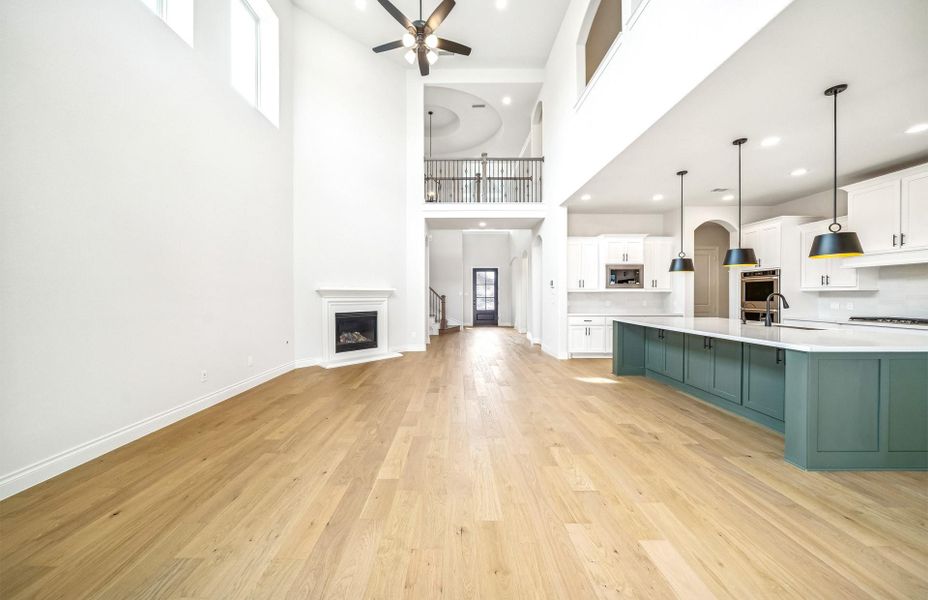 Spacious, unfurnished interior of a new home in Bridgeland 60′, Cypress (Image 34).