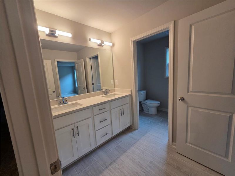 Furnished interior view inside a new home in , Bethlehem (Image 6).