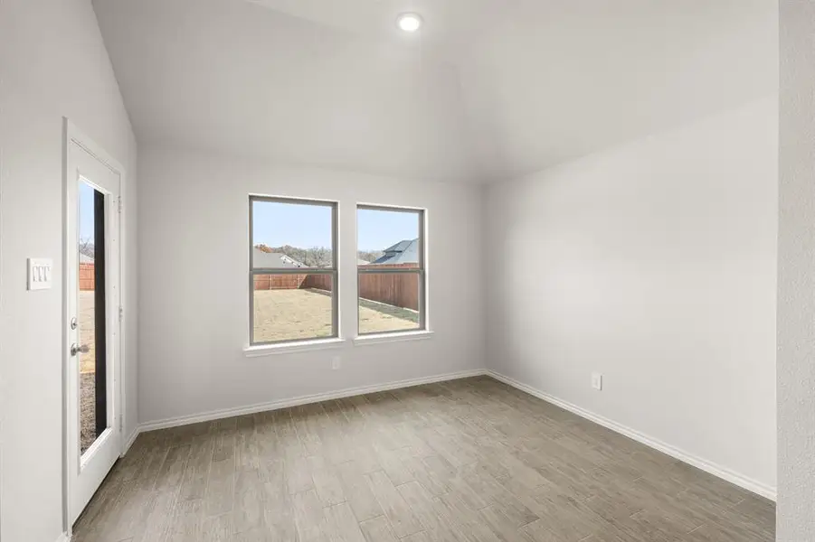 805 Stone Eagle- Dining-1