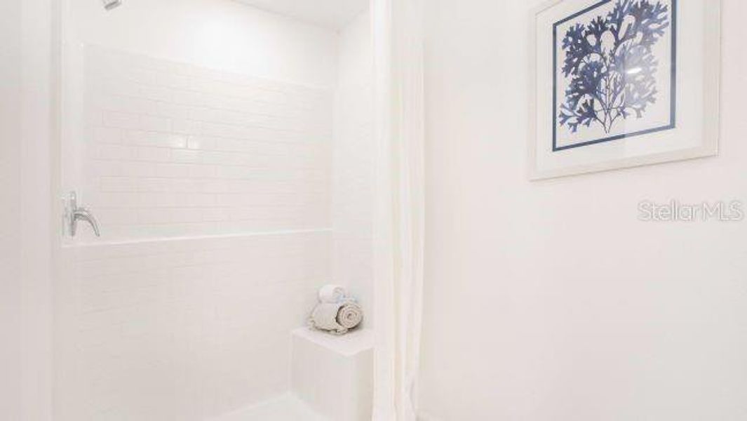 Image 18 of a home in North Port.