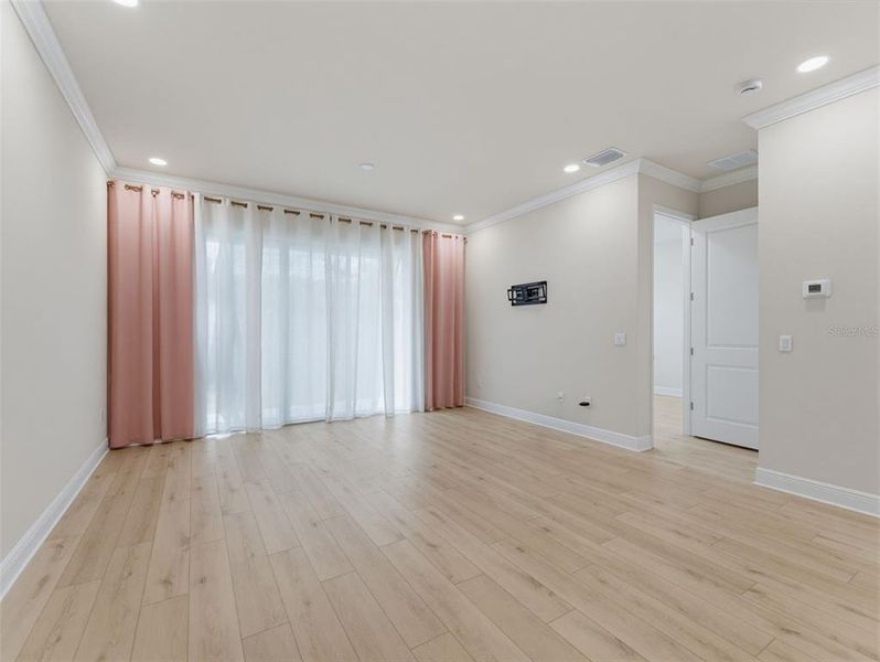Spacious, unfurnished interior of a new home in , Clearwater (Image 42).