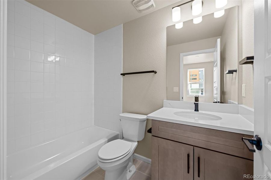 Furnished interior view inside a new home in Baseline, Broomfield (Image 14).