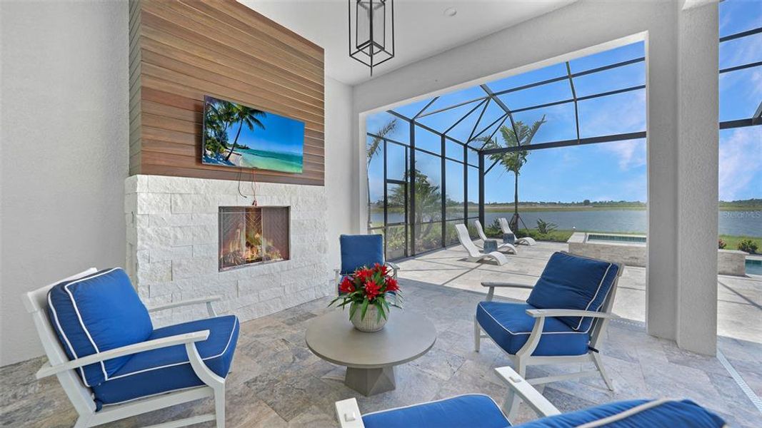 Exterior details and patio area of a home in , Venice (Image 20).