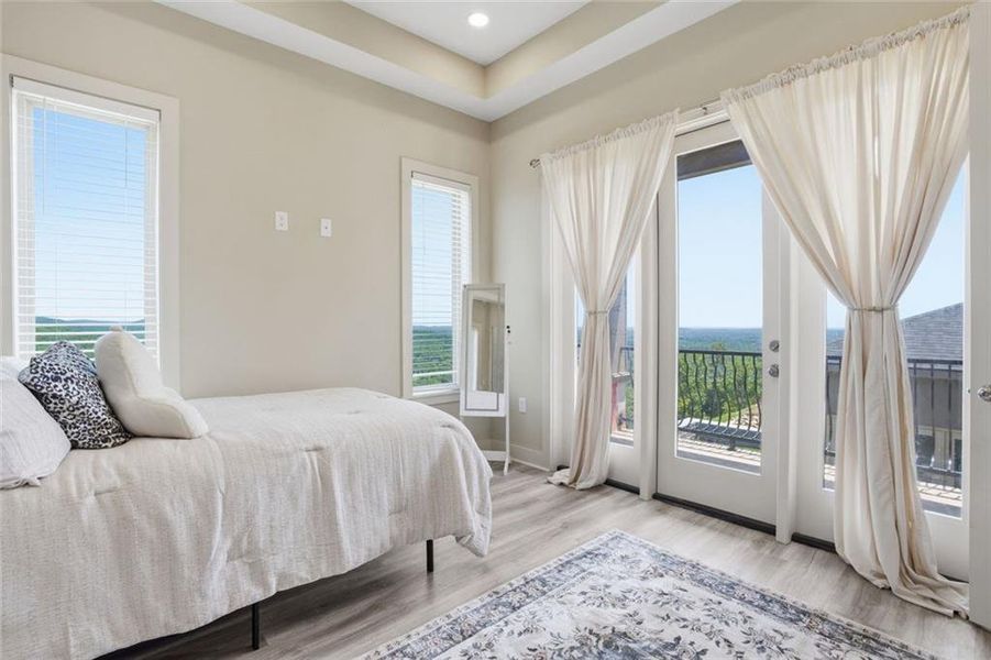 Furnished interior view inside a new home in , Clarkesville (Image 53).