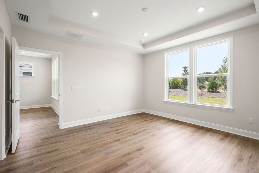 Spacious, unfurnished interior of a new home in Del Webb Savannah at Heartwood, Richmond Hill (Image 25). Spacious, unfurnished interior of a new home in Del Webb Savannah at Heartwood, Richmond Hill (Image 25).