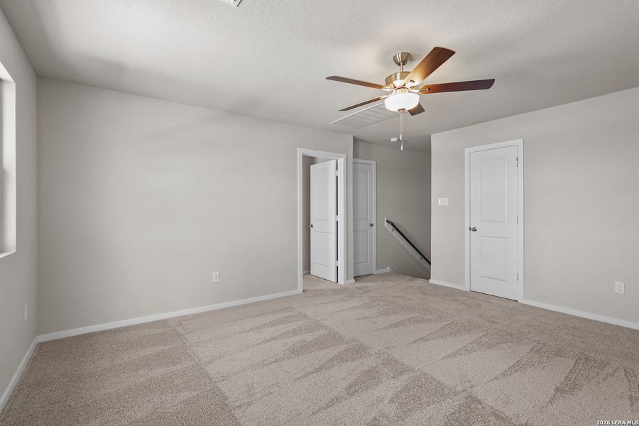 Spacious, unfurnished interior of a new home in Hickory Ridge, Elmendorf (Image 31). Spacious, unfurnished interior of a new home in Hickory Ridge, Elmendorf (Image 31).