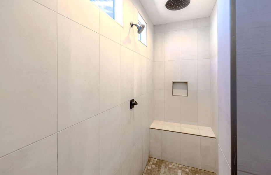 Close-up of interior finishes inside a home in Vistoso Canyon Estates, Oro Valley (Image 13).