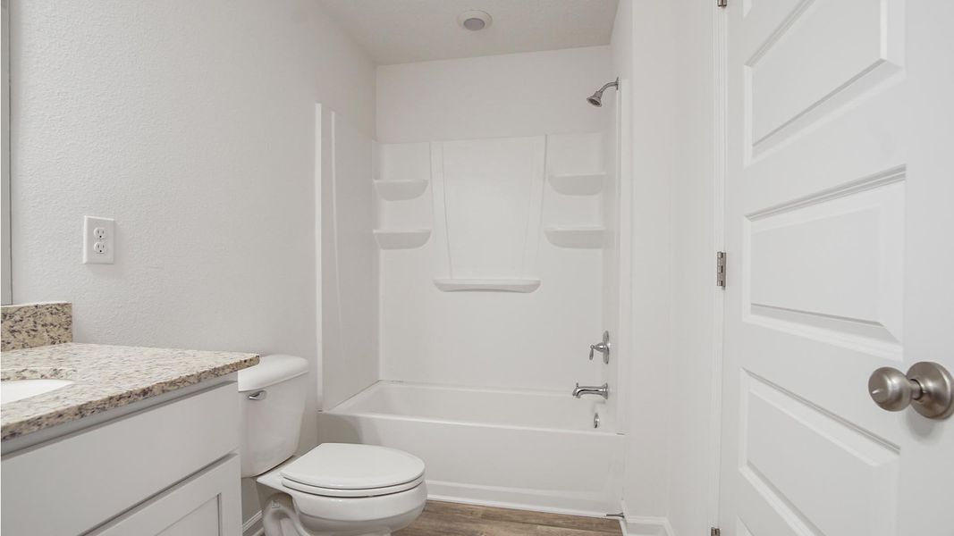 Representative furnished interior of a home built from the Inzer by D.R. Horton in Owl's Head East, Freeport (Image 13). Representative furnished interior of a home built from the Inzer by D.R. Horton in Owl's Head East, Freeport (Image 13).