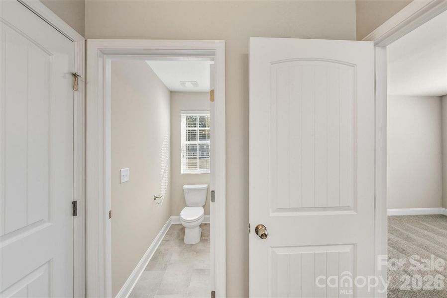 Spacious, unfurnished interior of a new home in , Stanfield (Image 36).