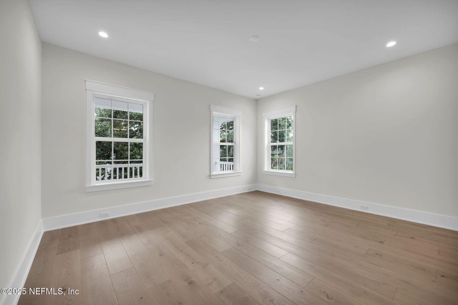 Spacious, unfurnished interior of a new home in , Atlantic Beach (Image 31). Spacious, unfurnished interior of a new home in , Atlantic Beach (Image 31).