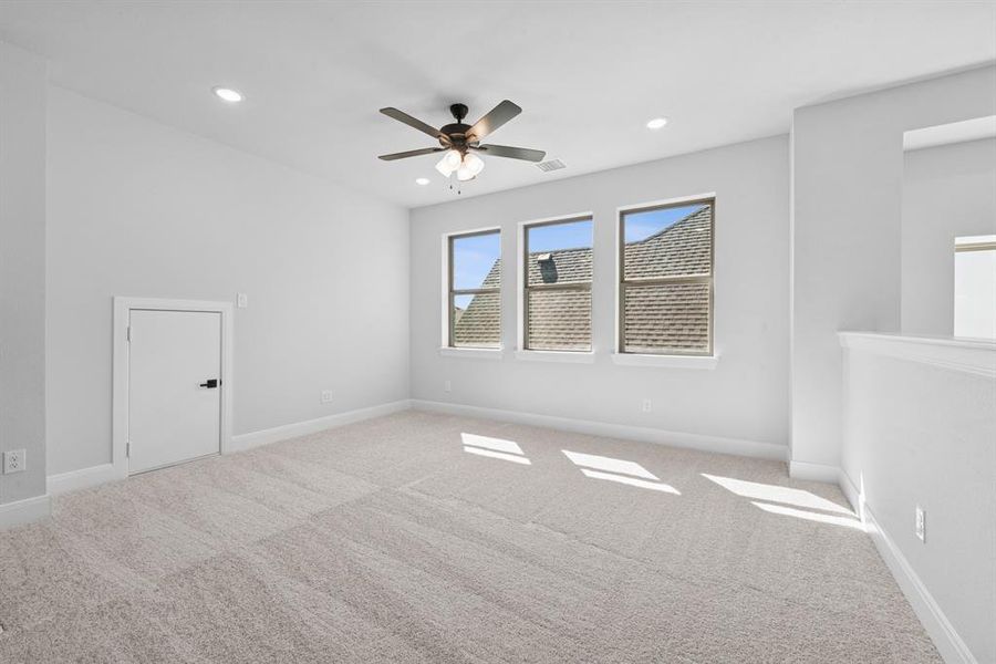 Spacious, unfurnished interior of a new home in South Pointe  Cottage Series, Mansfield (Image 29).