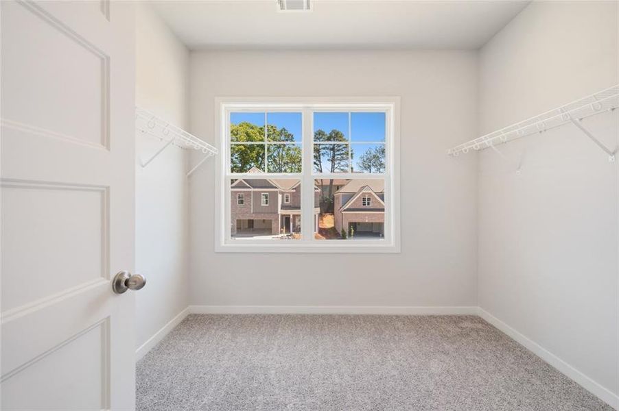 Spacious, unfurnished interior of a new home in Greenefield, Cartersville (Image 33). Spacious, unfurnished interior of a new home in Greenefield, Cartersville (Image 33).