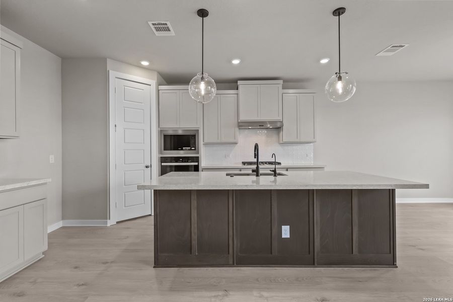 Furnished interior view inside a new home in Nopal Valley, San Antonio (Image 13). Furnished interior view inside a new home in Nopal Valley, San Antonio (Image 13).