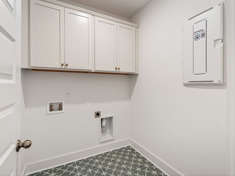 Spacious, unfurnished interior of a new home in Woods Crossing, Gallatin (Image 59).