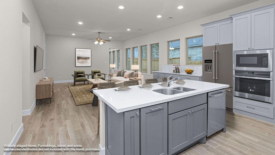 Furnished interior view inside a new home in Woodhavyn 40', Magnolia (Image 7).