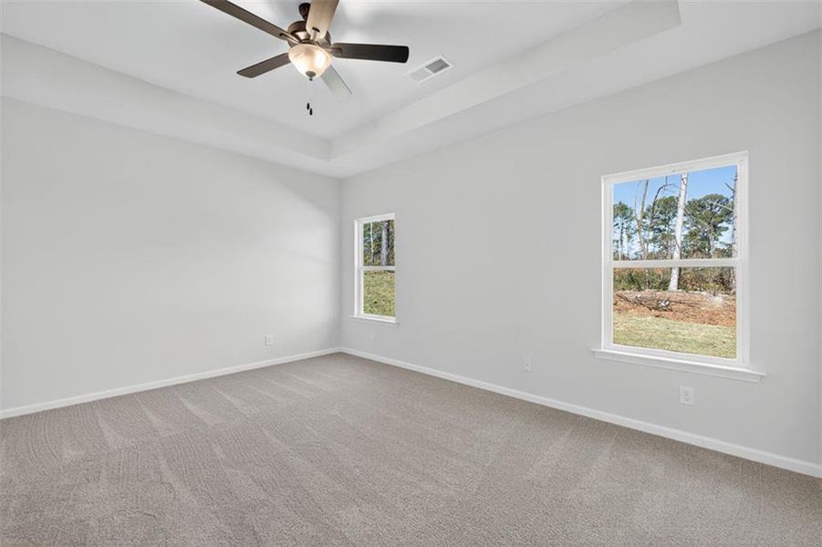 Spacious, unfurnished interior of a new home in Allen Manor, Hoschton (Image 21).