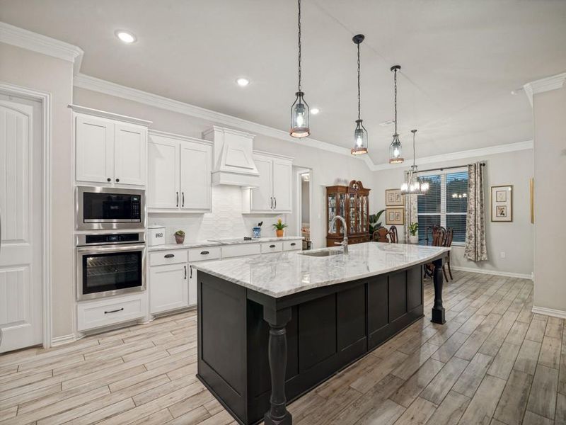 Furnished interior view inside a new home in Vista Oaks Estates, Royse City (Image 14).