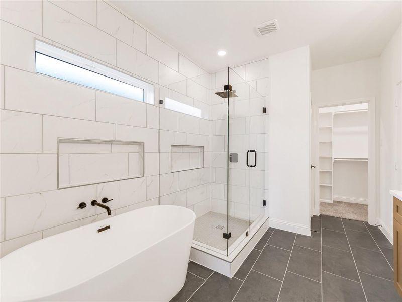 Furnished interior view inside a new home in , Splendora (Image 19).