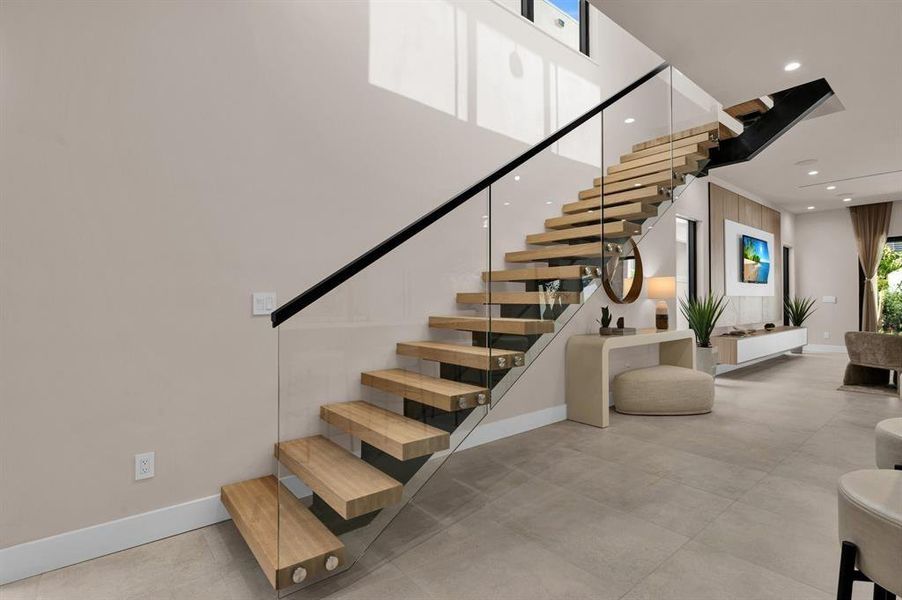 Furnished interior view inside a new home in , Fort Lauderdale (Image 9).