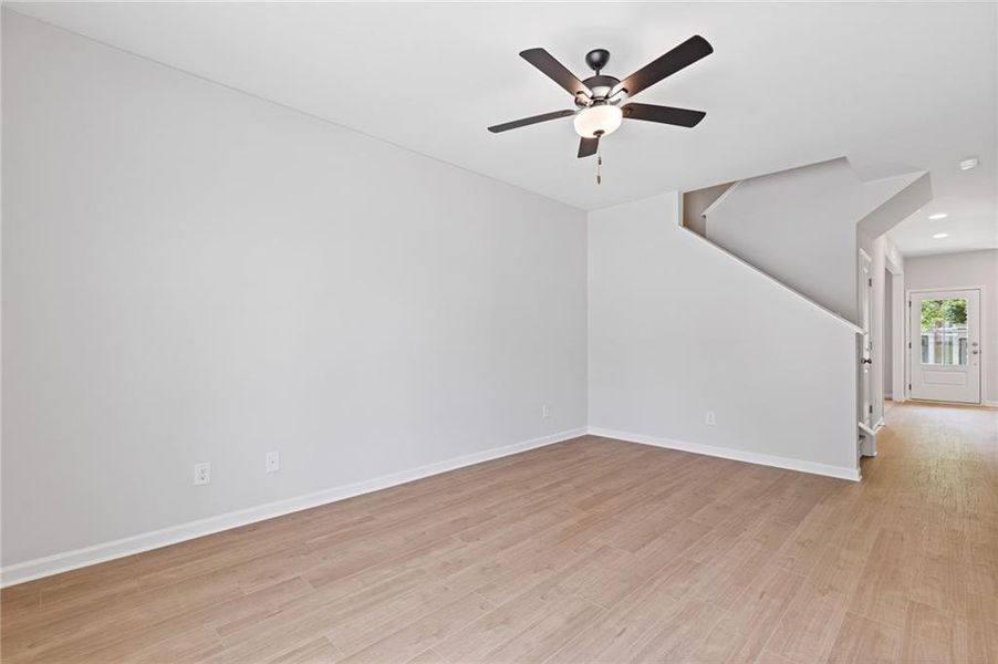 Spacious, unfurnished interior of a new home in , Athens (Image 17).